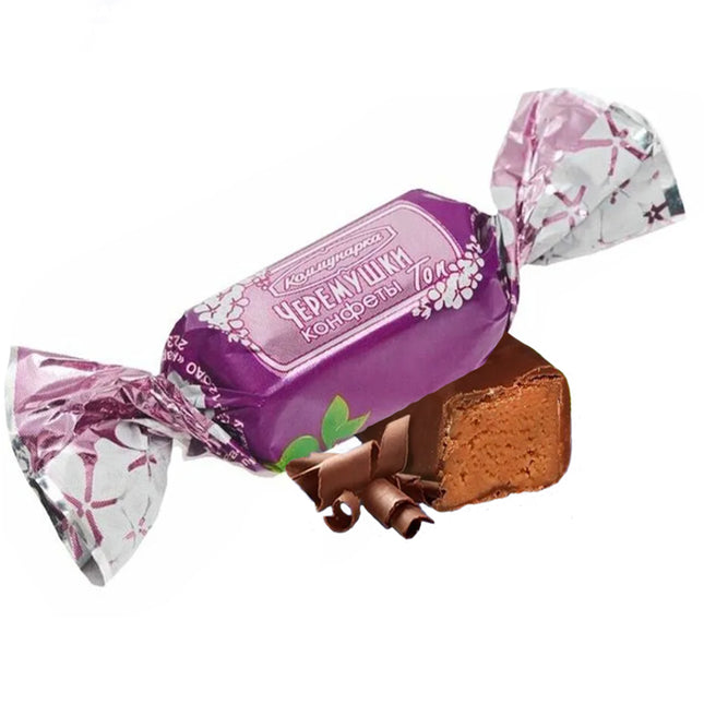 Chocolate Сandies with Fondant Filling "Cheryomushki Top", Kommunarka, 226g / 7.97oz